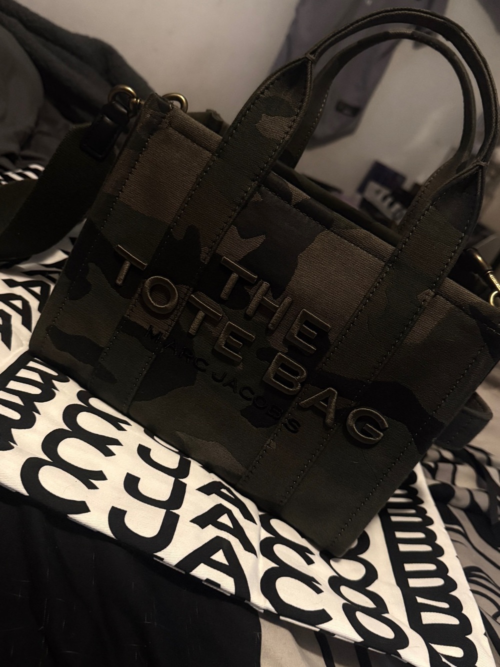 Marc Jacobs Camo 'The Tote Bag'